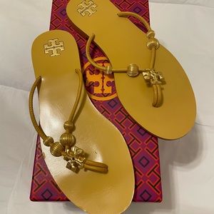 Tory Burch Capri Embellished Thong Sandals Size 5 in Goldenrod